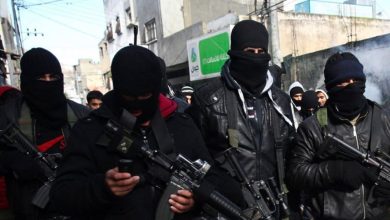 Photo of السلطة تنقل قادة أجهزتها الأمنية من جنين بعد جنازة قبها المهيبة