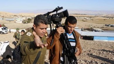 Photo of لجنة: 54 انتهاكًا إسرائيليًّا بحقّ الصحفيين خلال أكتوبر