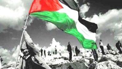 Photo of كيف ساهم الأدب في رسم الهوية الفلسطينية؟