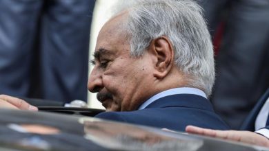 Photo of حفتر يقبل المثول أمام القضاء الأميركي بجرائم حرب… ويد إسرائيلية لحرف مسار القضية