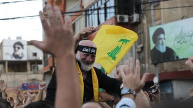 Photo of التلغراف البريطانية: اللبنانيون يعرفون أن السبب الرئيسي لبؤسهم هو حزب الله