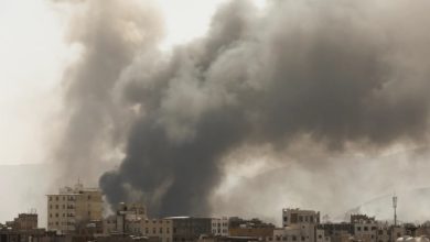 Photo of غارات لقوات التحالف على أهداف عسكرية بصنعاء ودعوات لانخراط جميع الأطراف في الحوار