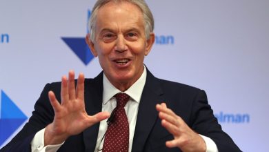 Photo of ديفيد هيرست: بلير تعامل مع حماس كثيرا والقانون الجديد لا يمنع لقاء قادتها