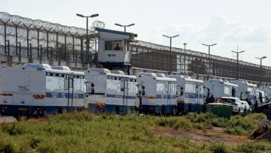 Photo of 6 أسرى يواصلون إضرابهم وتحذيرات حقيقية من خطورة وضعهم الصحي