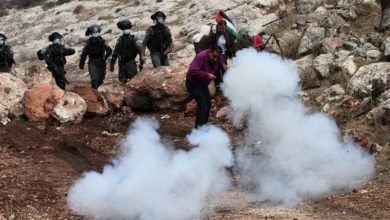 Photo of 22 إصابة بقمع مسيرات رافضة للاستيطان بنابلس