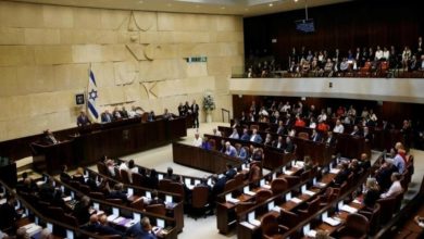 Photo of الكنيست يصادق بقراءة أولى على تقييد ولاية رئيس الوزراء