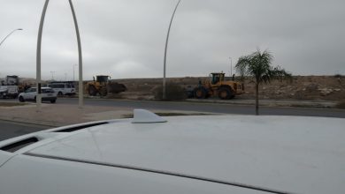 Photo of رهط: آليات الهدم الإسرائيلية تدمر مبنيين
