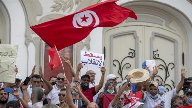 Photo of تونس..قوى سياسية واجتماعية ترفض قرارات الرئيس سعيّد