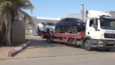 Photo of الشرطة تداهم بلدات عربية بالنقب وتحتجز 12 سيارة