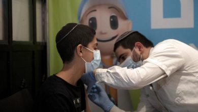 Photo of تراجع عن فرض السوار لإنفاذ تعليمات “الشارة الخضراء” في المراكز التجارية