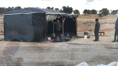 Photo of رغم الأحوال الجوية العاصفة.. سلطات الهدم الإسرائيلية تطيح بمساكن العراقيب للمرة 196