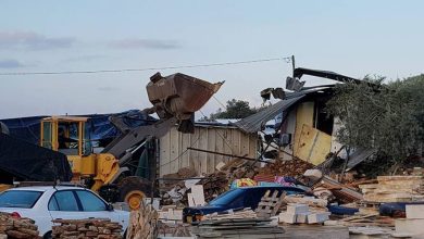 Photo of الاحتلال يهدم 10 منشآت تجارية في حزما