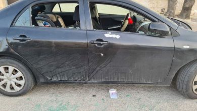 Photo of مستوطنون يحطمون مركبات المواطنين في القدس المحتلة