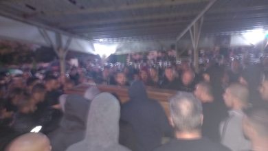 Photo of حيفا: تشييع مهيب للشبان الثلاثة الذين قضوا في حادث طرق