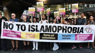 Photo of إندبندنت: المسلمات البريطانيات مستهدفات بسبب معتقداتهن