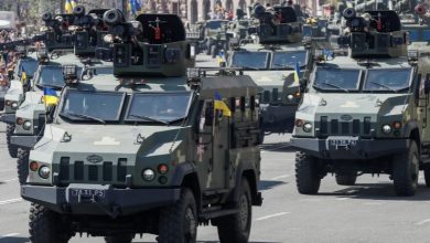 Photo of أوكرانيا تبدأ استخدام صواريخ جافلين الأميركية.. لافروف يهاجم واشنطن ويحذر من صراع واسع النطاق بأوروبا