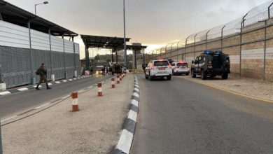 Photo of الاحتلال يدعي “إحباط” عملية طعن قرب القدس