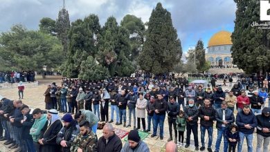 Photo of 45 ألف مصل يؤدون صلاة الجمعة في المسجد الأقصى