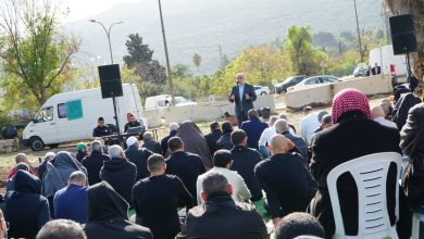 Photo of مشاركة حاشدة في صلاة الجمعة بمقبرة القسام.. الشيخ كمال خطيب: شعبنا مصمم على ردّ الظلم عن قبورنا ومقدساتنا