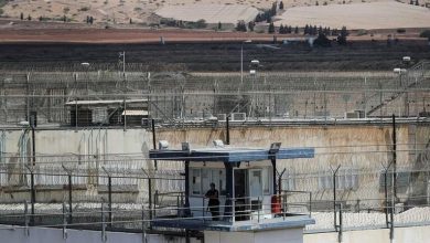 Photo of طعن ضابط إسرائيلي بسجن نفحة