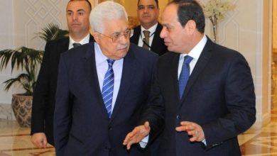 Photo of عباس يطلب من السيسي الضغط على حماس والجهاد لـ”تهدئة” الوضع بالضفة