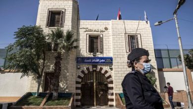 Photo of 11 عامًا على ثورة 25 يناير في مصر: محاكمات عسكرية وتعذيب في السجون