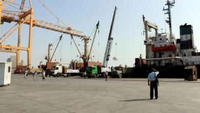 Photo of بريطانيا: تقارير عن وقوع هجوم على سفينة قرب شواطئ اليمن