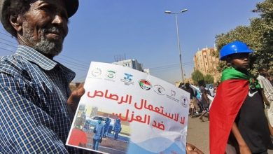 Photo of 63 قتيلا في السودان منذ الانقلاب.. وتباين حول المبادرة الأممية