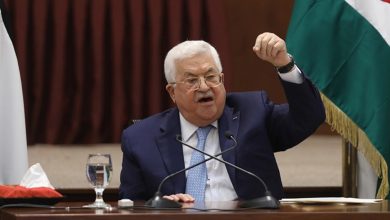 Photo of السلطة الفلسطينية تنتظر وعداً أوروبياً بإنقاذها من أزمتها المالية.. أكسيوس: تخشى أمريكا وإسرائيل انهيارها