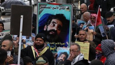 Photo of مواجهات ليلية بمدن الضفة تضامنا مع الأسير أبو هواش