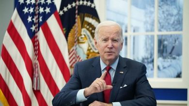 Photo of  بايدن في ذكرى اقتحام الكونغرس: “العنف السياسي” لن يصبح القاعدة