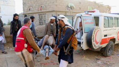 Photo of اليمن.. 70 قتيلاً في غارة على سجن بصعدة والتحالف ينفي علاقته بذلك