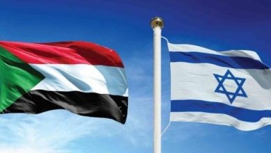 Photo of وفد إسرائيلي يصل الخرطوم ويلتقي بالبرهان