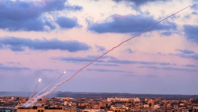 Photo of صواريخ من غزة باتجاه سواحل تل أبيب.. والجيش يعلق