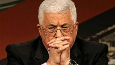 Photo of لابيد يرفض لقاء محمود عباس