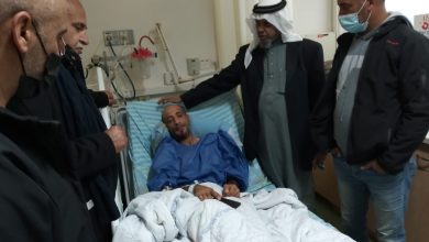 Photo of وفد من لجنة التوجيه لعرب النقب يتفقد مصابي مظاهرة النقب