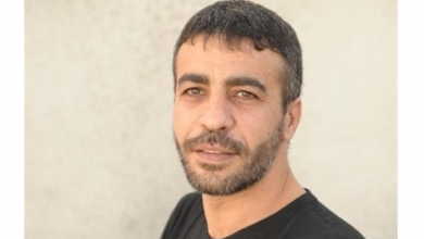 Photo of إدارة سجون الاحتلال تمنع الأسير المريض أبو حميد من الاتصال بعائلته