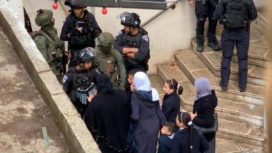 Photo of الاحتلال يأخذ قياسات منزل الشهيد أبو شخيدم بمخيم شعفاط