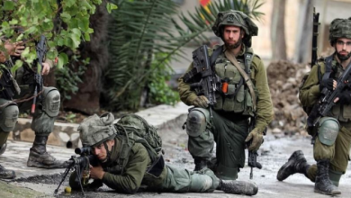 Photo of اندلاع مواجهات بين شبان فلسطينيين وقوات الاحتلال في كفر عقب