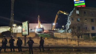 Photo of احتجاجا على هدم مبنى: بلدية الناصرة تعلن الإضراب غدا