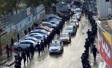 Photo of قوات الاحتلال تشرع بهدم منزل الشهيد فادي أبو شخيدم