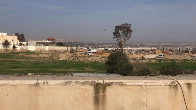 Photo of النقب: آليات إسرائيلية تهدم منزلا في تل السبع