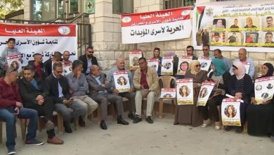 Photo of هيئة شؤون الأسرى تحذر من إضراب مفتوح عن الطعام للأسرى الفلسطينيين في سجون الاحتلال