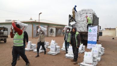 Photo of مؤسسة “القرض الحسن” في أم الفحم توصل مساعدات “حملة الشتاء الدافئ” للاجئين السوريين