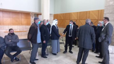 Photo of دفاع الشيخ كمال خطيب يطالب المحكمة بإلزام النيابة تزويده بكافة مواد التحقيق على خلفية اعتقال خطيب في هبة الكرامة