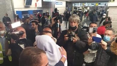 Photo of طلاب يعودون للبلاد هربا من الحرب في أوكرانيا