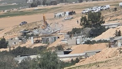 Photo of سلطات البطش الإسرائيلية  تهدم منزلين في “الغراء” بالنقب