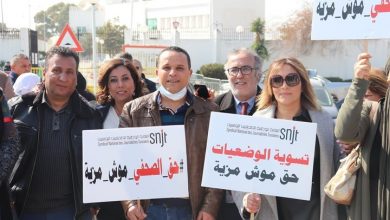 Photo of نقابة الصحفيين بتونس تهدد بالإضراب رفضا لتدخلات سعيد