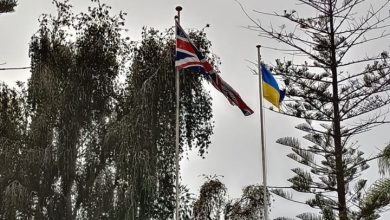 Photo of “ميديل إيست آي”: تحيّز الغرب تجاه أوكرانيا  “عنصرية صارخة”