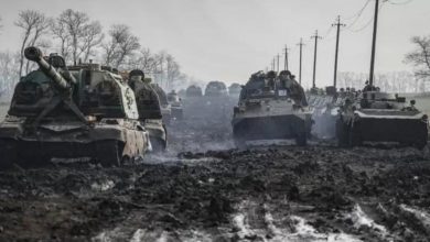 Photo of القوات الروسية تسيطر على خيرسون وكييف تعلن حالة الطوارئ